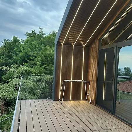 Hilltop View House Daire