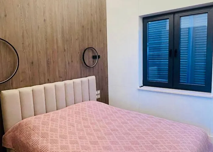 Hilltop View House Apartment