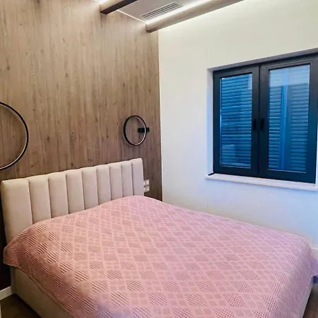 Hilltop View House Apartment